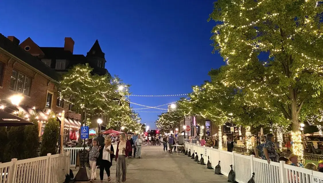 Where is Downtown Arlington Heights Located? A Guide to the Heart of the Village